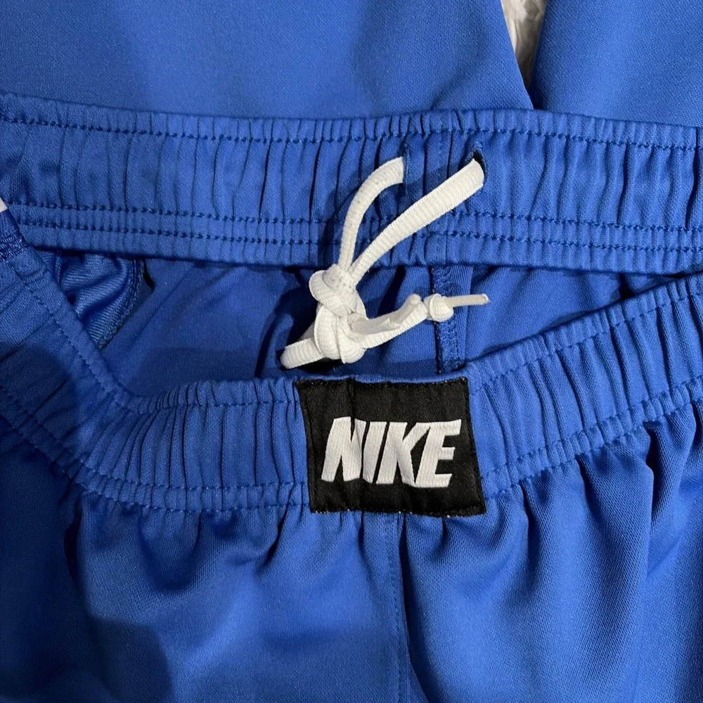 Nike Shorts Mens Medium Blue Basketball Swoosh Logo Side Stripes Y2K Athletic